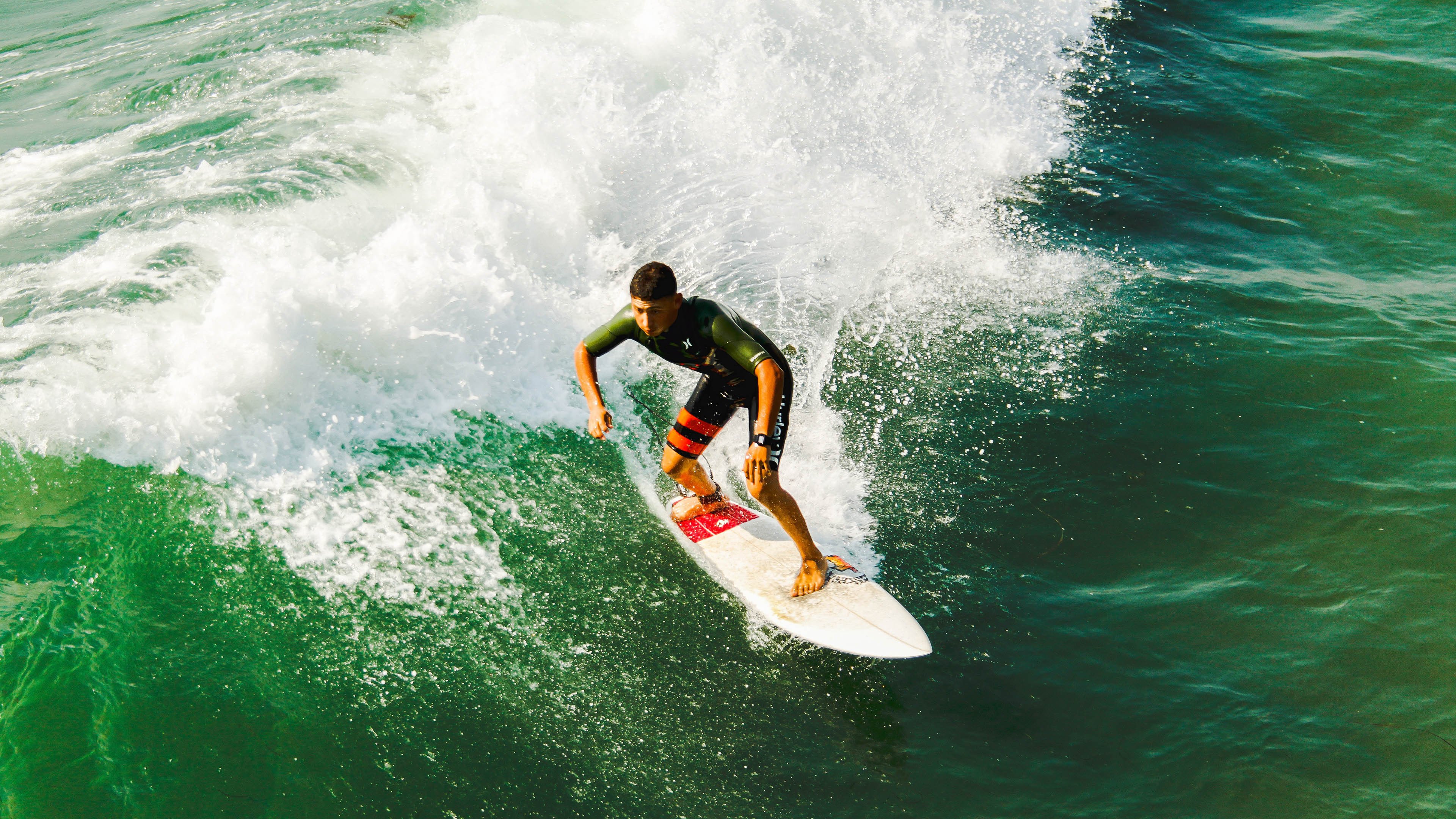 九游体育登录入口-积分榜最新排名：争冠、欧战和降级战局激烈，足球欧战积分